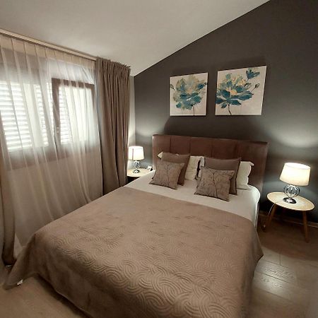 Apartaments Victoria Poreč Kültér fotó